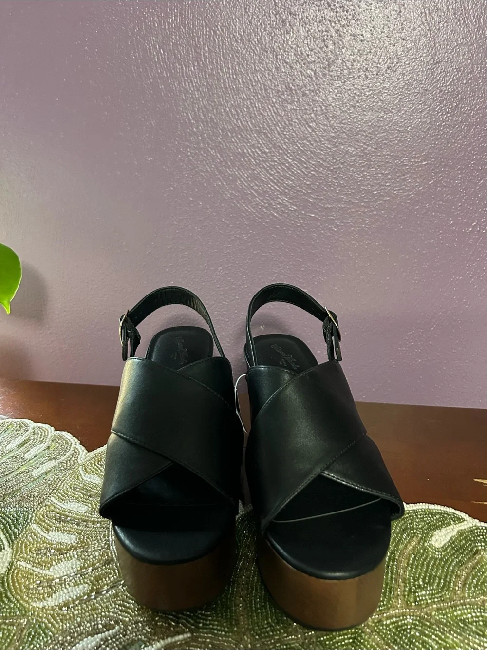 Y2k Naomi Wood Wedge Heels Universal Thread size 7.5 black brown whimsy office